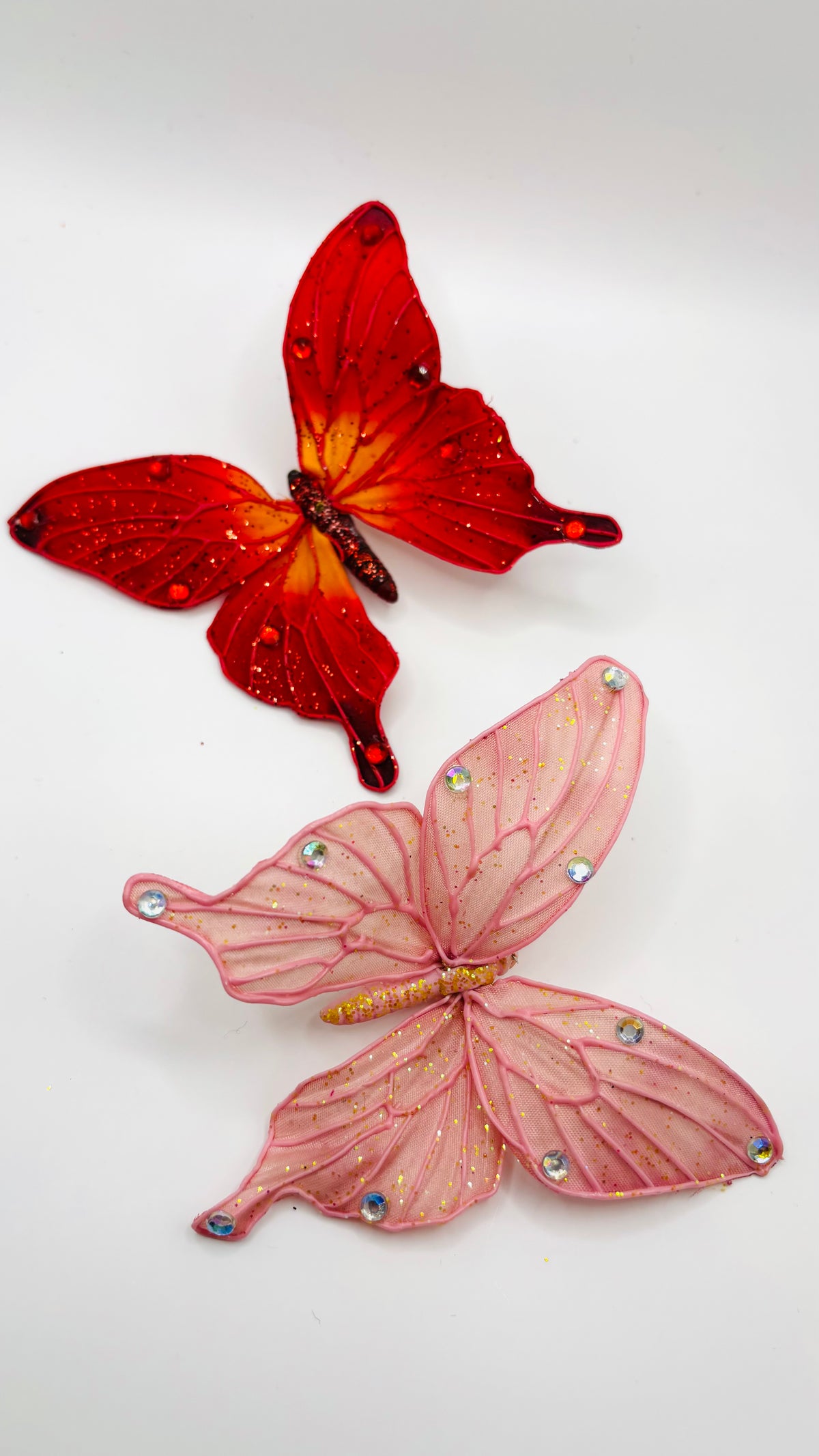 Vaness Red Butterfly Clip, 3"