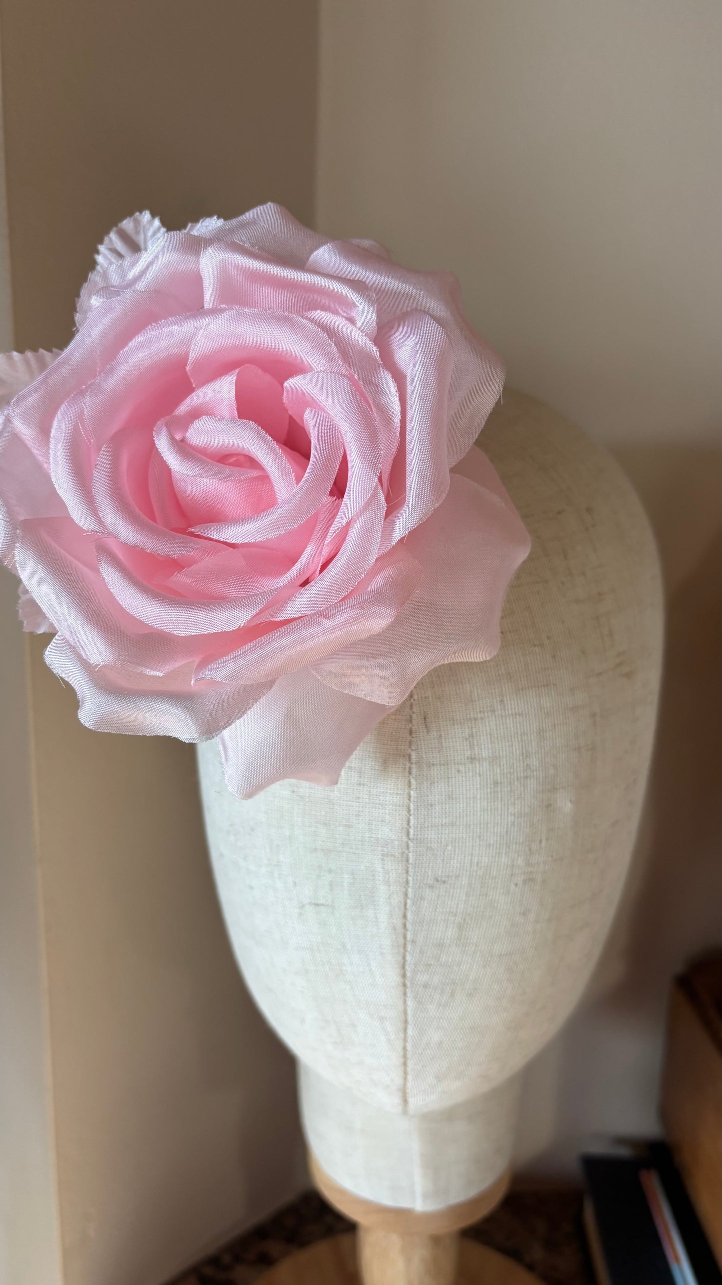 Karin's Garden 4.5" "SJP" Silk Rose Pin Brooch & Clip As Seen On: Sex And The City Carrie Bradshaw