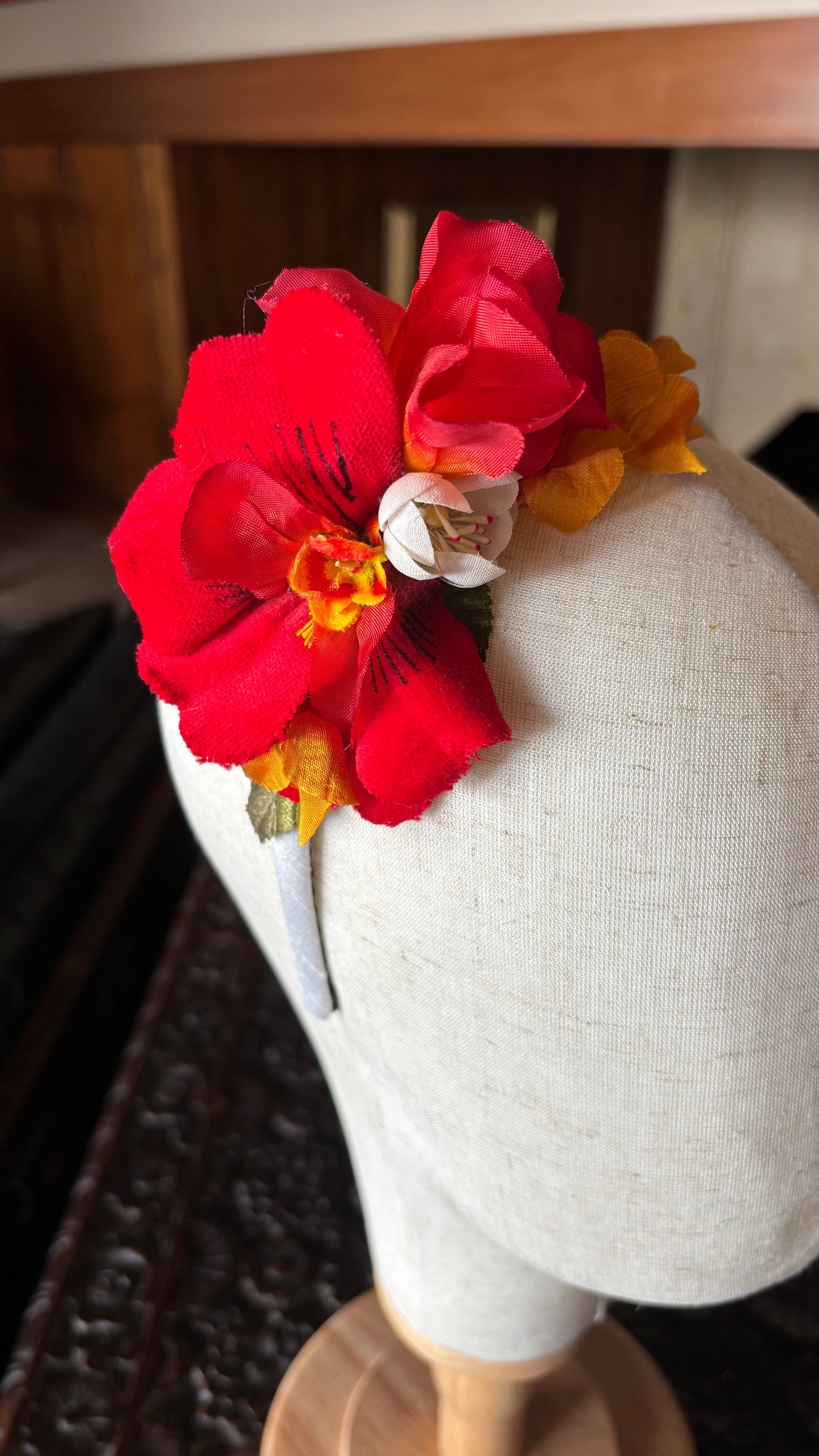 Nasturtium One-of-a-Kind White Silk Dupioni Headband, 3/8"