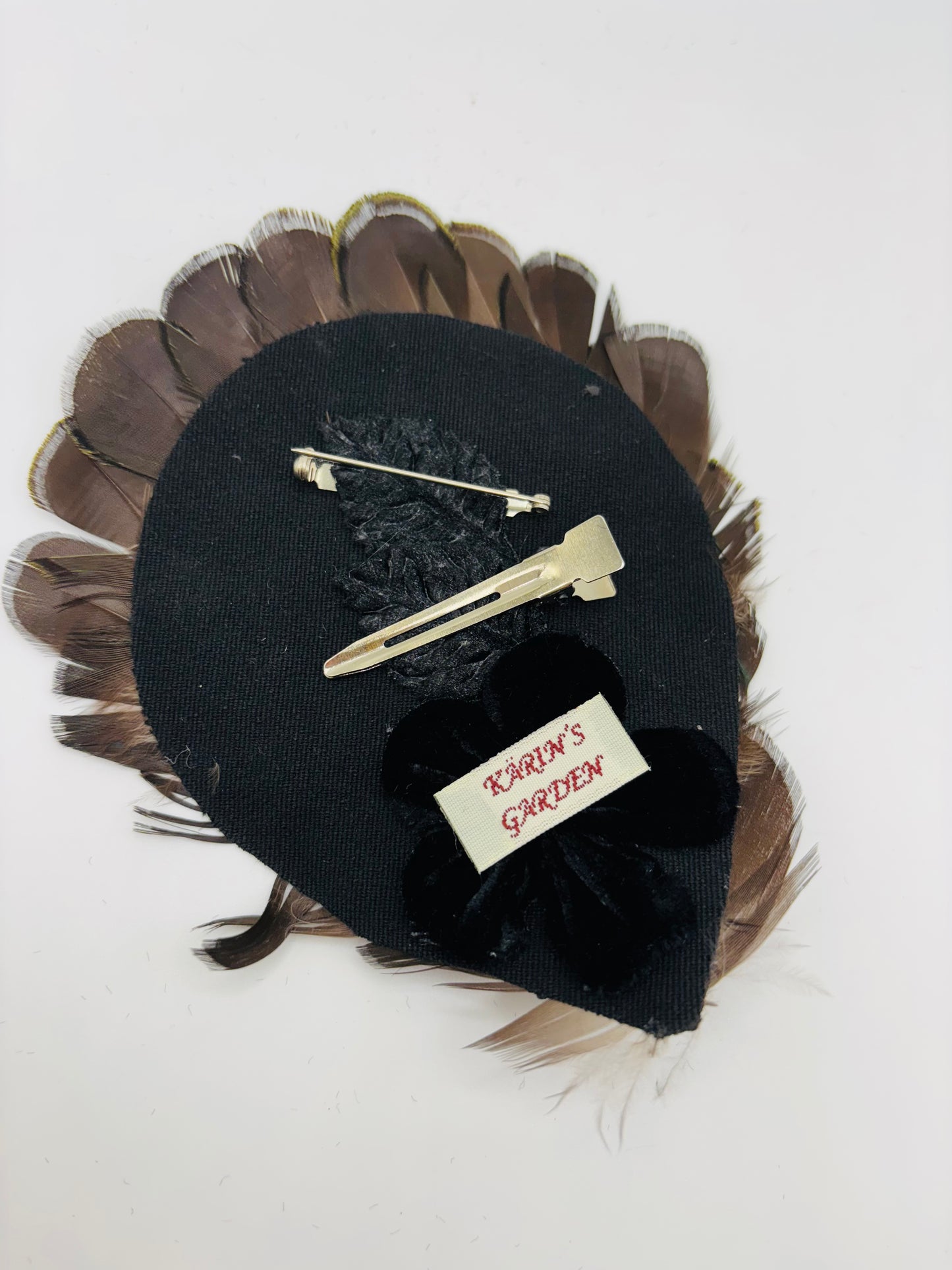 "Garbo" Green Black Feather Feather Pin & Clip. Pin or Clip onto lapel, dress, onto hair and more