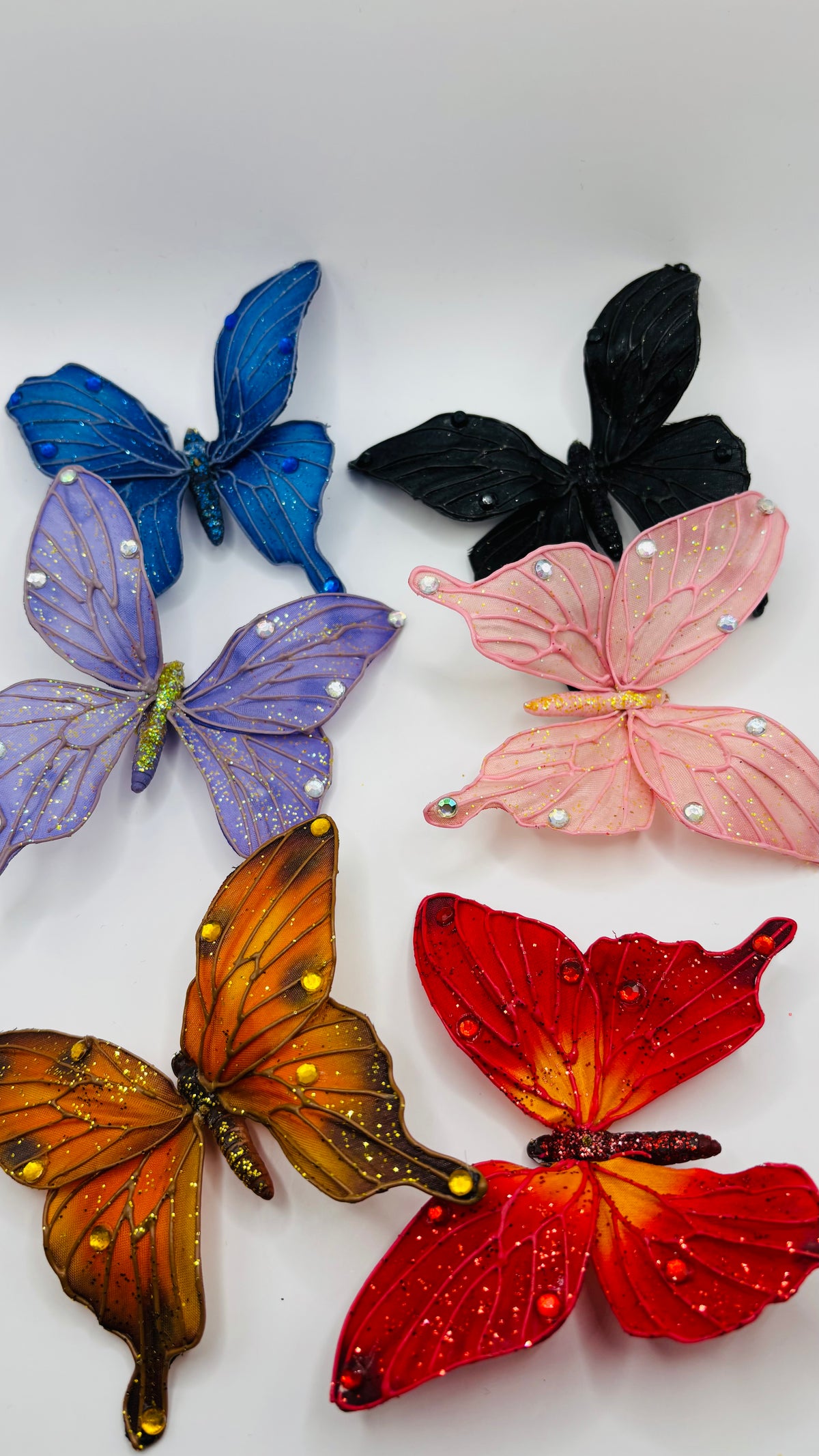 Vanessa Lavender Butterfly Clip, 3"