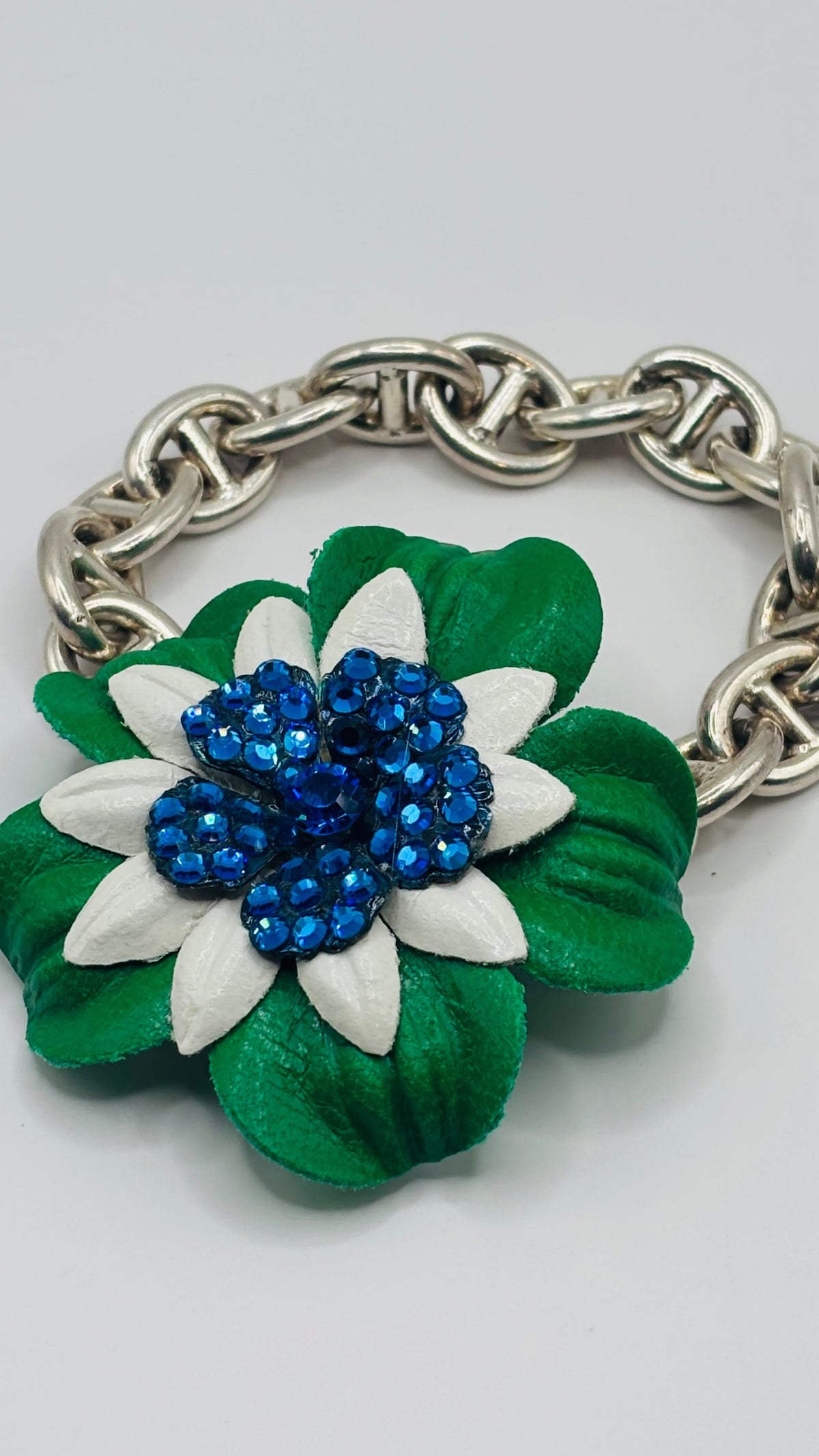 Seahawks White & Blue Petite Leather Crystal Flower Pin & Clip – No. 2