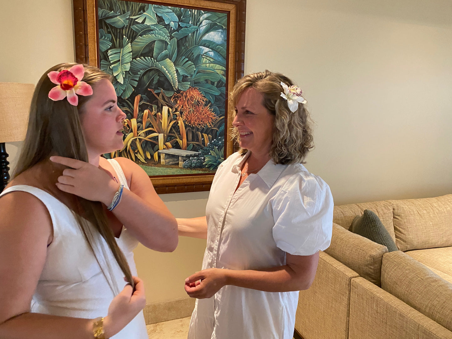 “Chloe” Karin’s Garden 3 1/2" White Vanda Orchid Clip Made in the USA As Seen In: SHOP Magazine