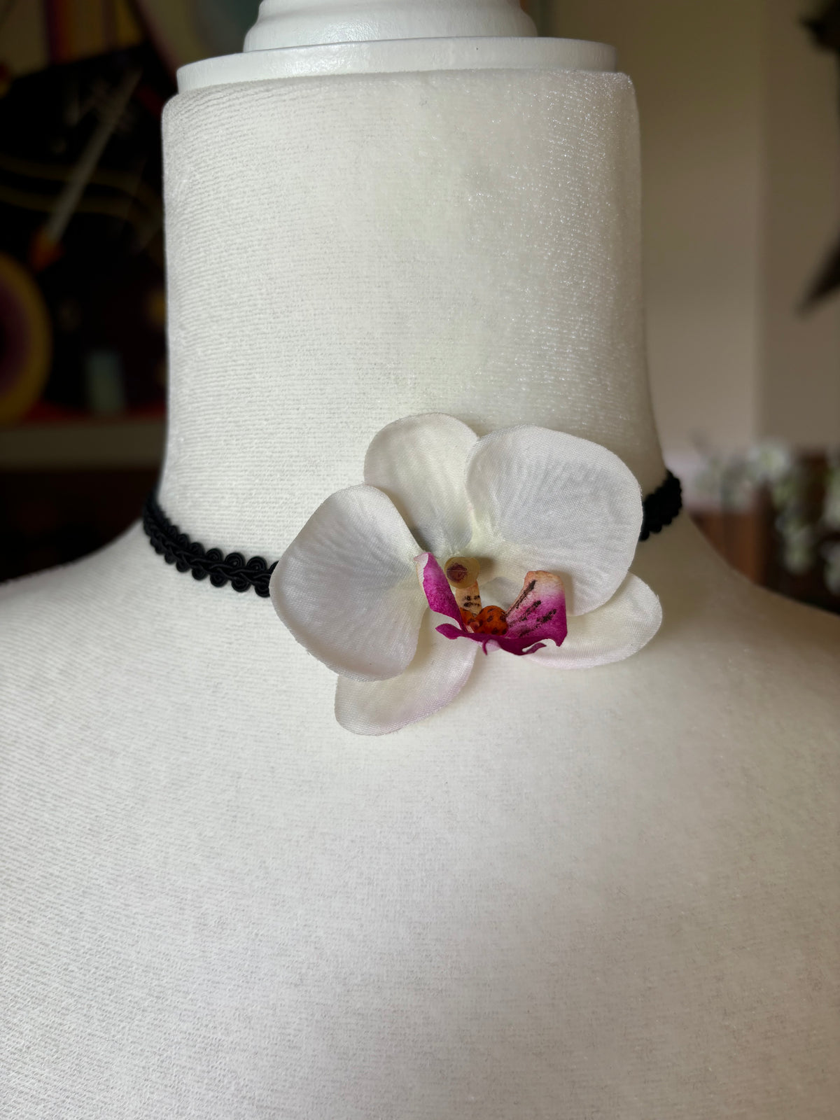 White Phalaenopsis Orchid Choker – Handmade