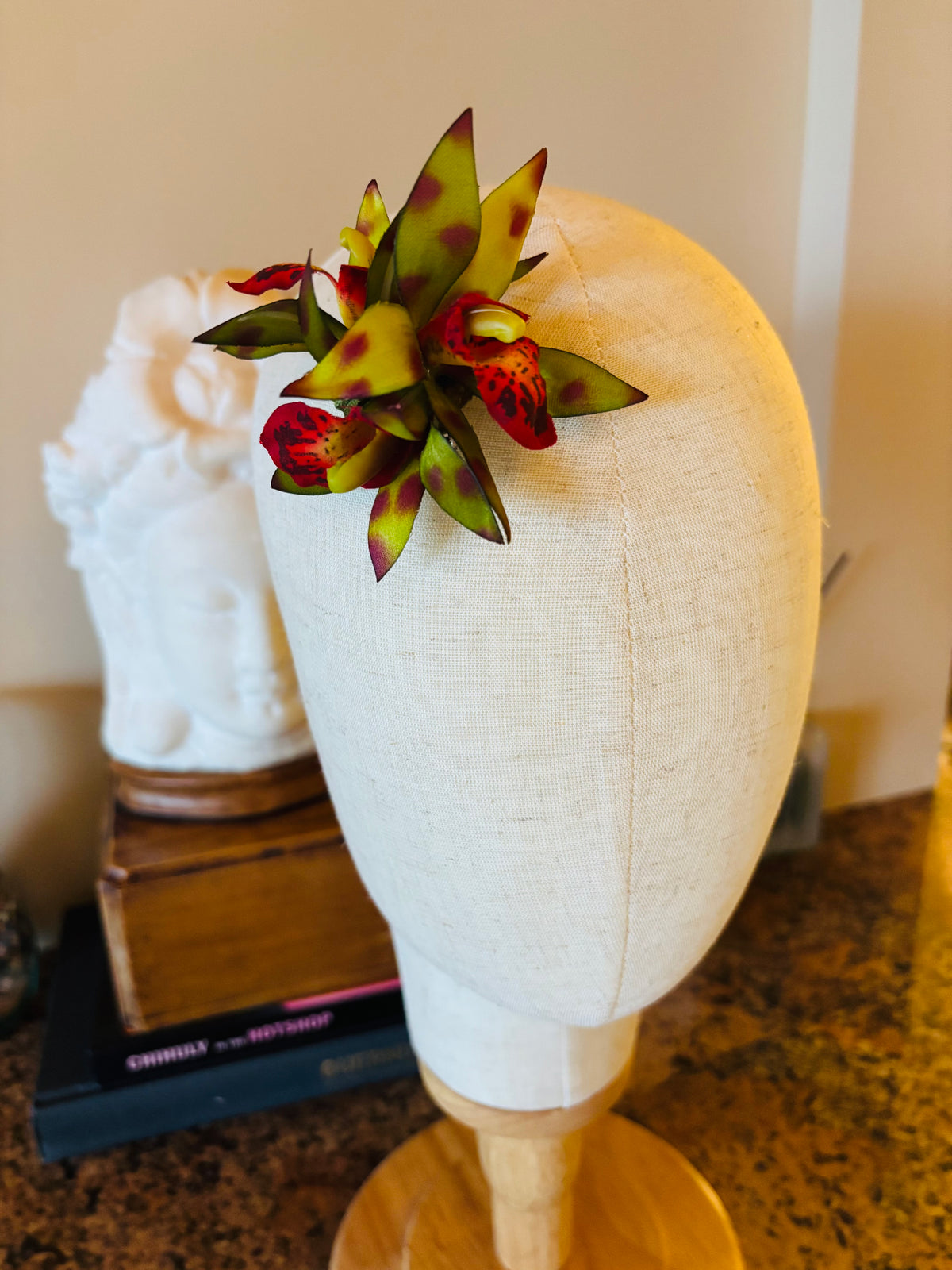 Isla Olive Green Mini Orchids Clip & Brooch