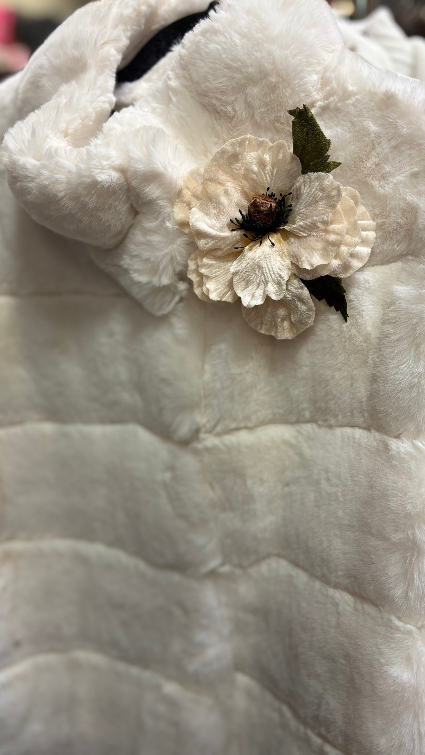 Karin’s Garden 5” "Hema" Winter White Velvet Poppy Pin-Clip Duo.