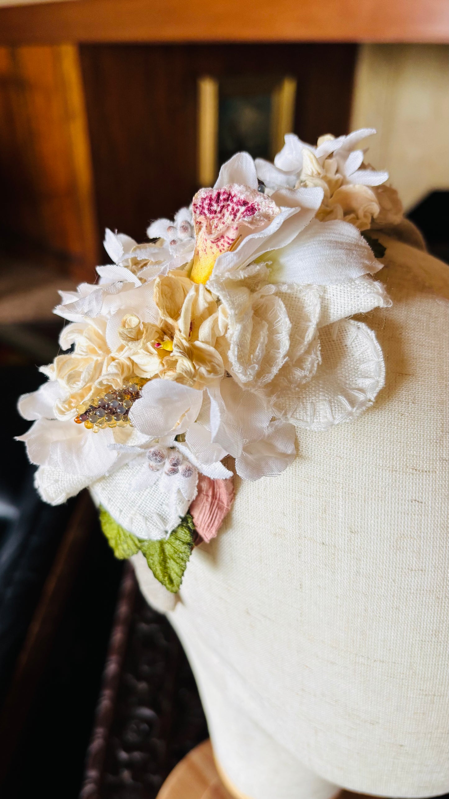 Karin's Garden "White Blooms” Tan Linen 1” Comfort Fit Non Slip Headband. Limited Edition Only one available. Handmade in the USA.