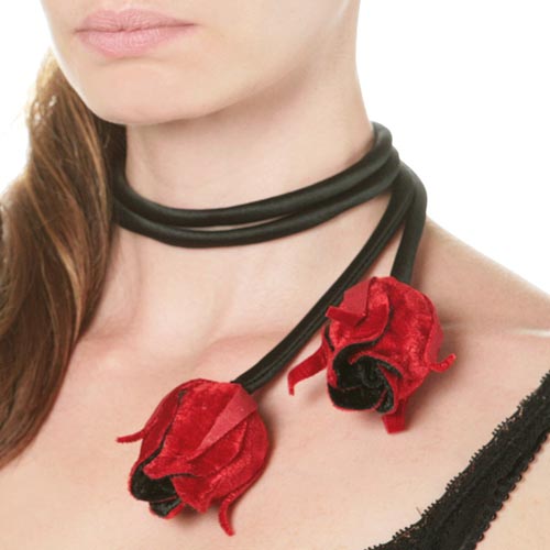 Red & Black Velvet Rosebud Choker, Belt or Sash
