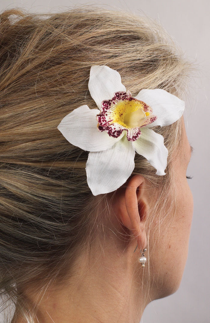 Chloe White Vanda Orchid Pinch Clip, 3.5"