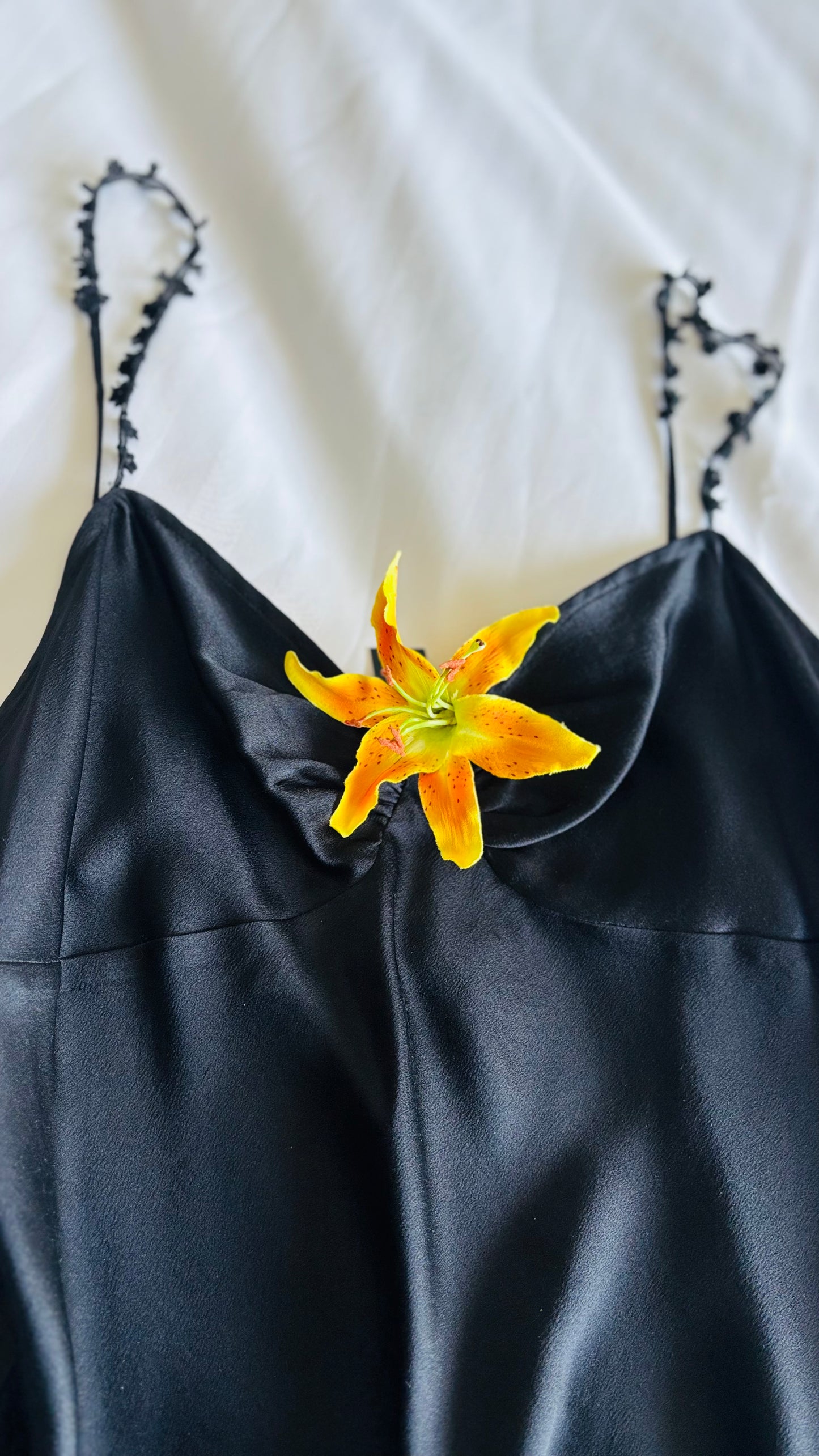 Karin's Garden Martha 3" Life like Tiger Lily pinch clip.  Wear in your hair on your tropical vacation.  Clip to your sundress, clip to your wristlet, handbag or hat.  Life like & bendable petals.