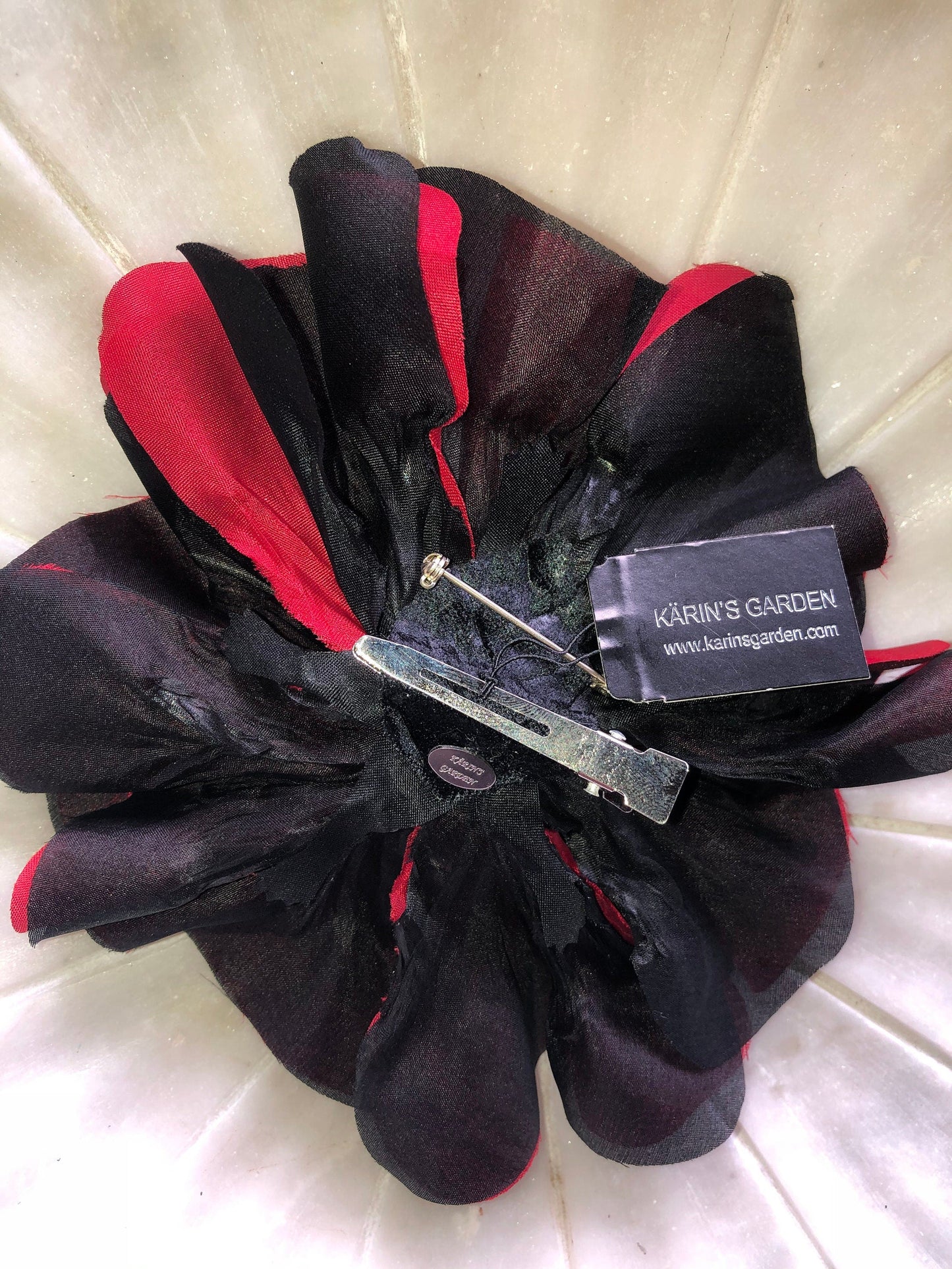 Karin's Garden Noir/Rouge 4,5" Épingle ou clip en soie pour cheveux. Épingle à fleurs. Broche. Accessoire pour cheveux. Moulin Rouge. Derby